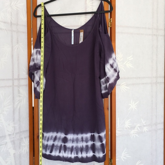 Lani California Dress - Picture 3 of 8